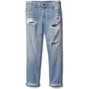 GAP Relaxed Boyfriend Ripped Jeans